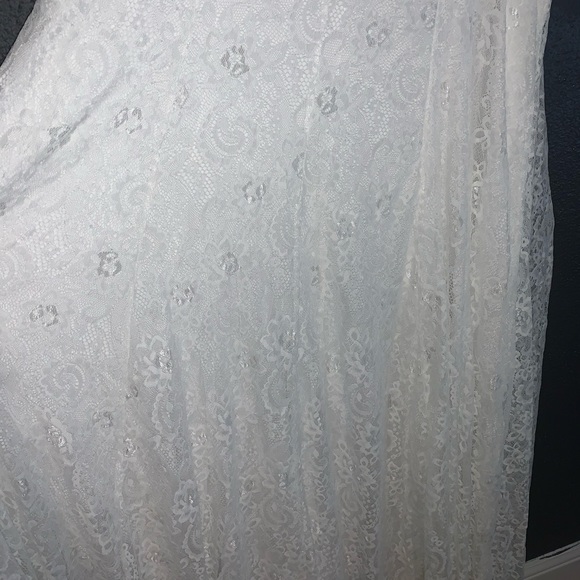 NWT Torrid Ivory Lace Maxi Dress sz4 - Picture 6 of 8